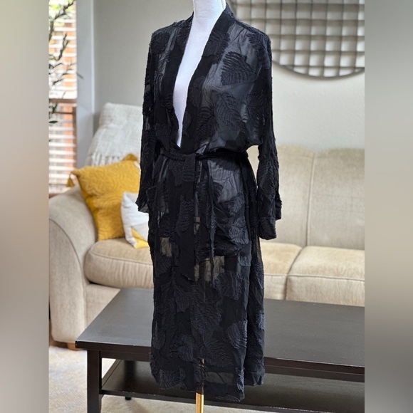 Aritzia Wilfred Durant Black Floral sheer Burn out  tie front Robe - Picture 3 of 15